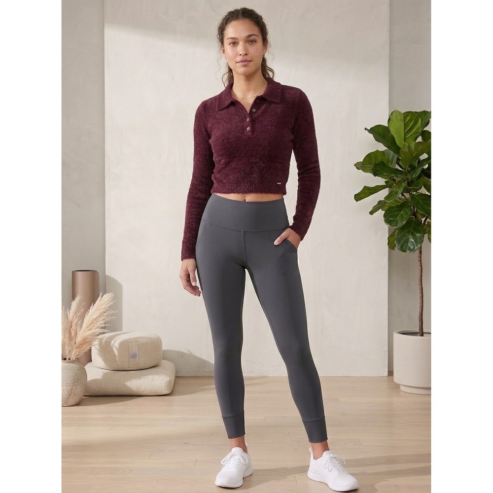 Hollister Womens Burgundy Fuzzy Knit Cropped Polo Sweater Long Sleeve Size S